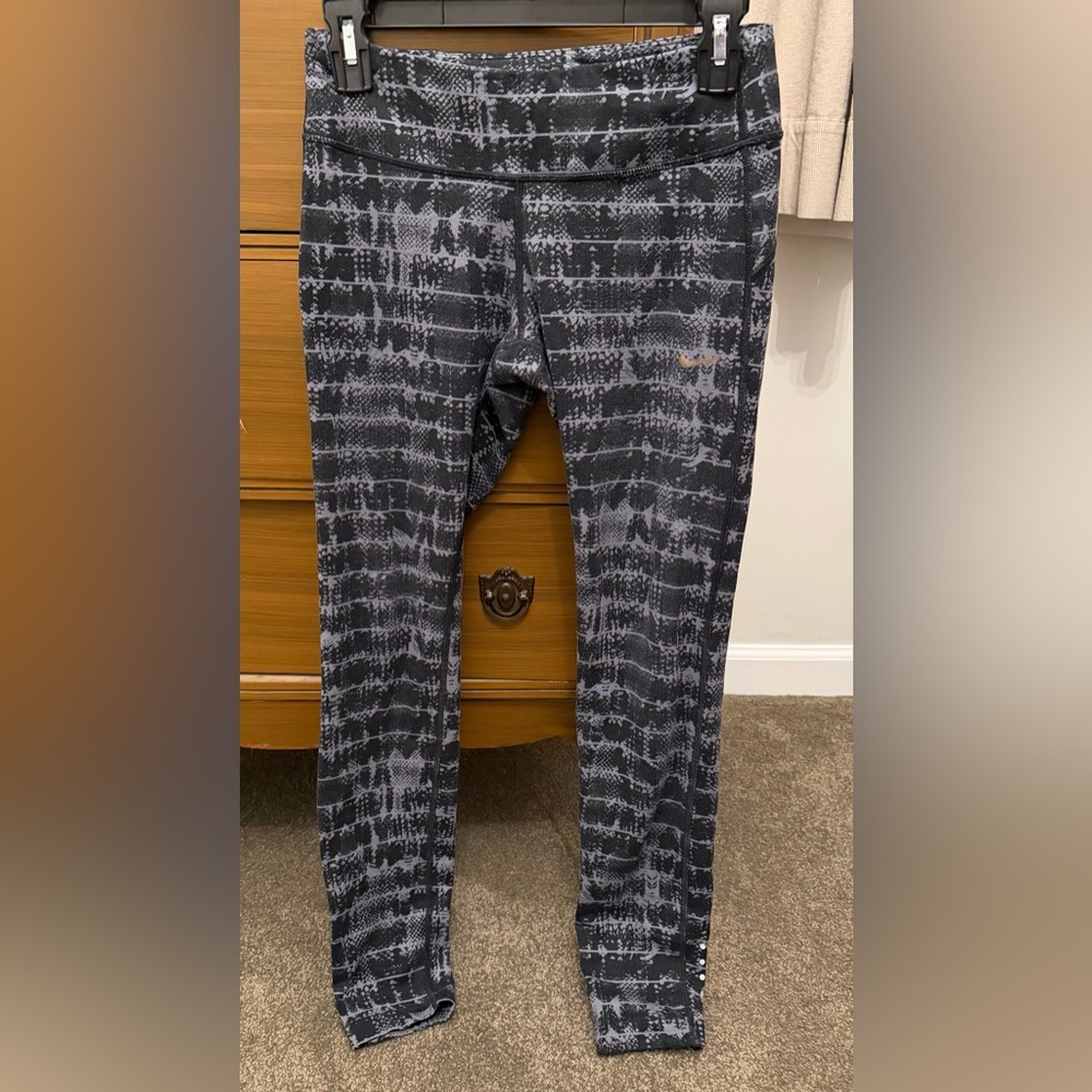 Nike leggings